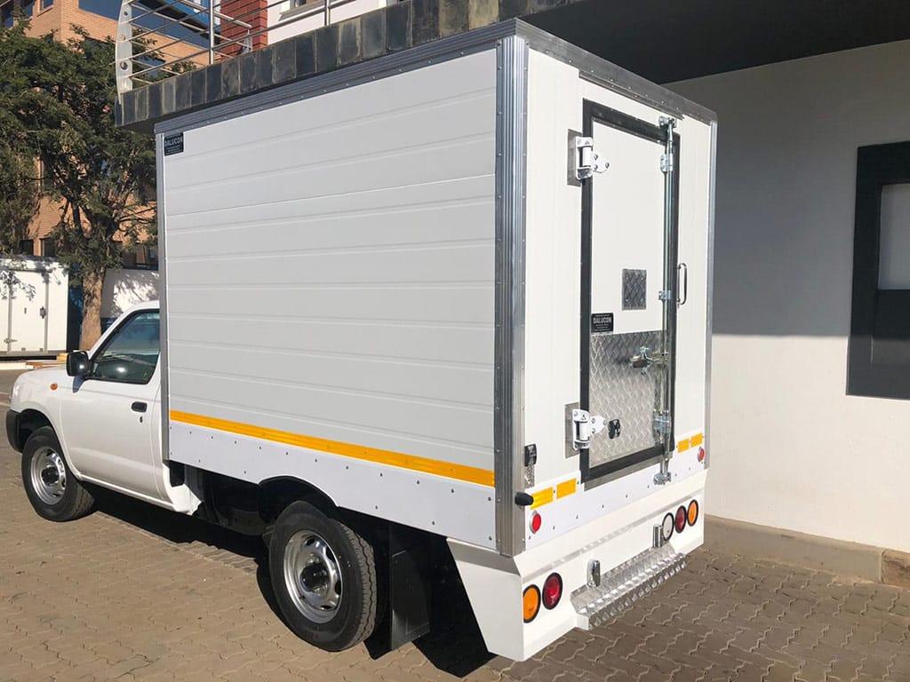 single rear door